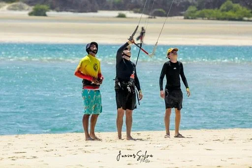 Aula de kitesurf